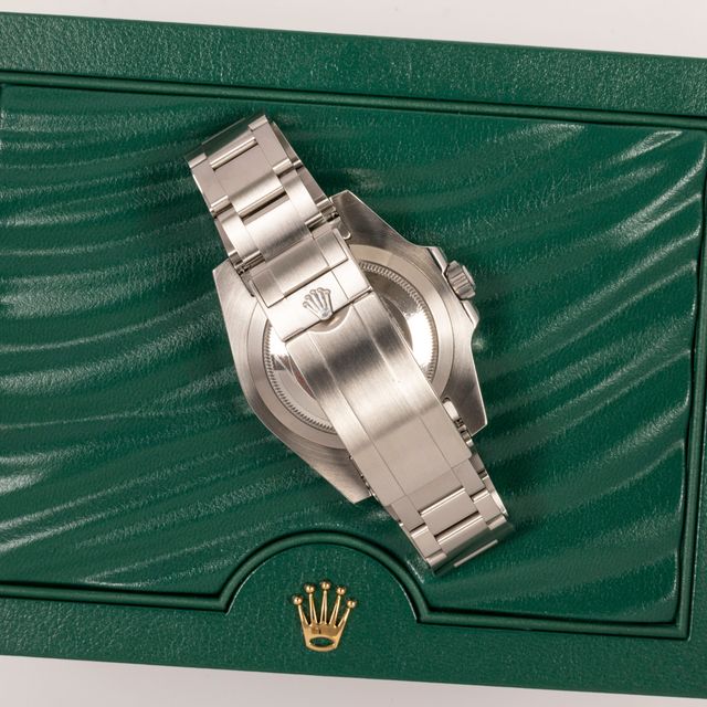 Rolex Submariner Hulk Image 3